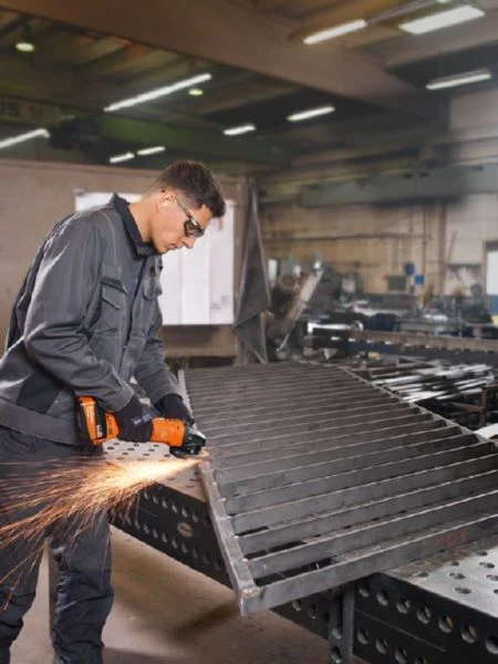 Fein Akku Winkelschleifer Durchmesser 125mm CCG 18 125 BL Select 6 Fein Akku Winkelschleifer Durchmesser 125mm CCG 18 125 BL Select – Bild 4